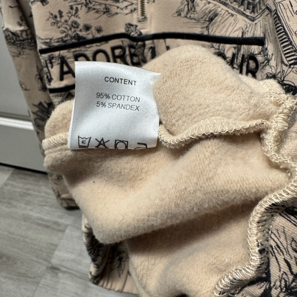 EllandEmm Beige Hoodie with Black Label - Picture 5 of 5